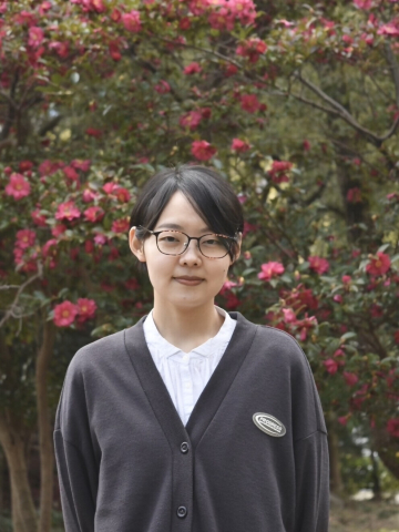 若槻　万里奈 写真1