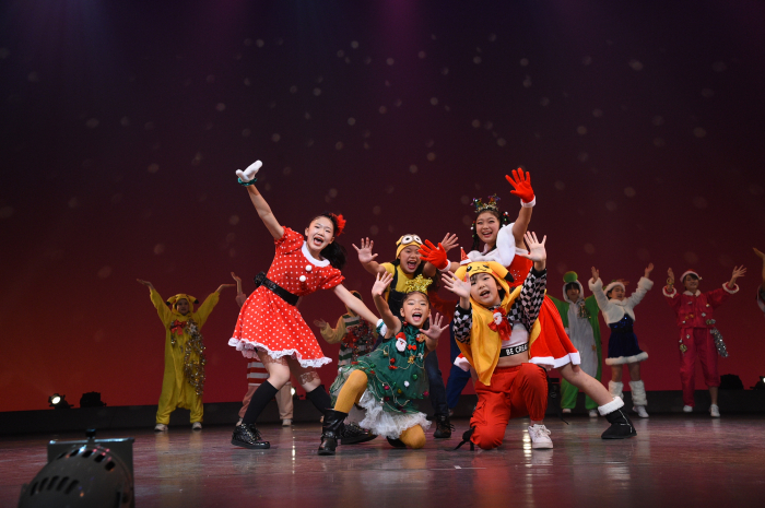 2022 Christmas KIDS DANCE PARTY 8th｜イベント｜かがわアートナビ